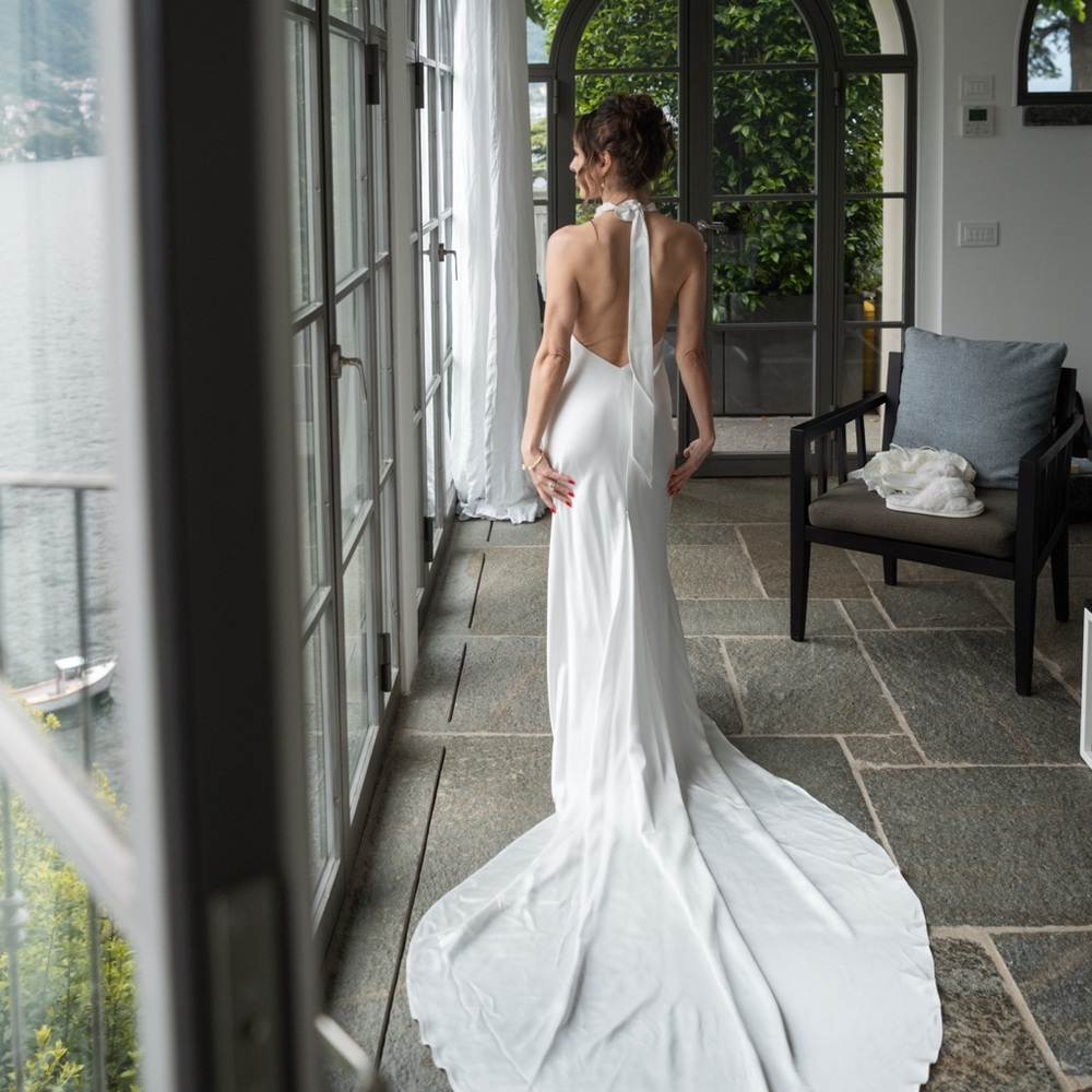 Grace Loves Lace Goldie Wedding Dress – Altered to 00/23 + Bustle